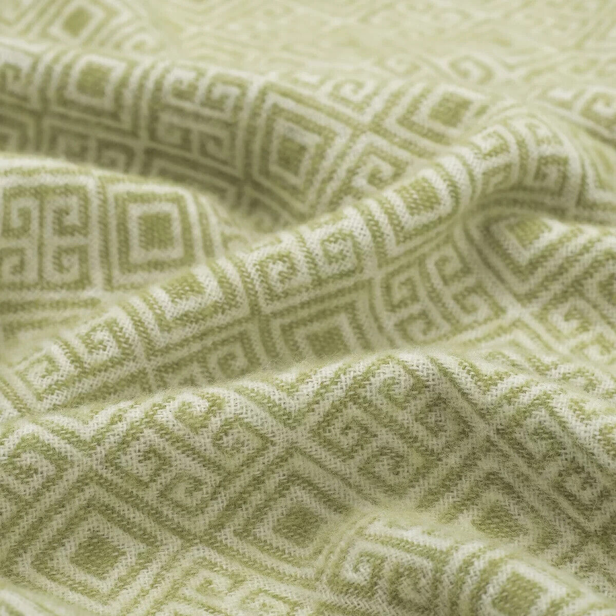 Green Woolen Blanket 100% Merino Wool with Greek Rhombuses Pattern & Fringes