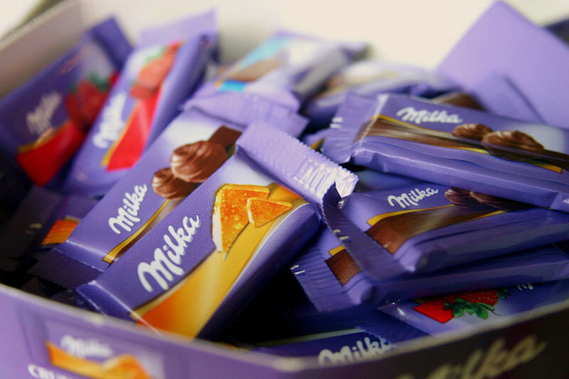 MILKA SINGLES Assorted Mix Mini Chocolate Bars Candy Sweets Treats 138g 4.9oz