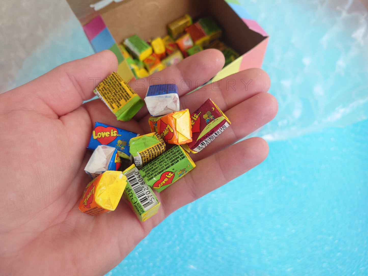 3 LOVE IS... MIXED FLAVORS SEALED BOXES 100 PCS Assorted Bubble Gums Valentine