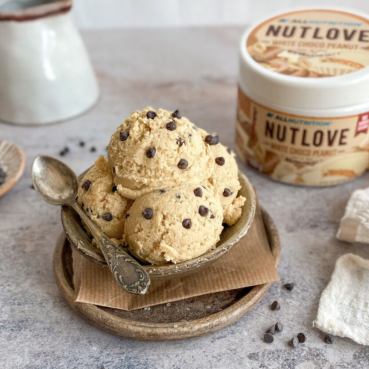 NUTLOVE WHITE CHOCO PEANUT Chocolate Cream Spread Dessert Vegan Sweets 500g 17oz