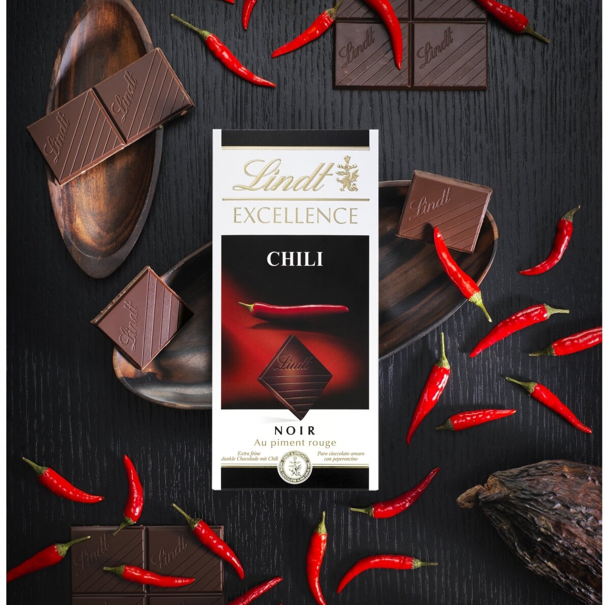 LINDT EXCELLENCE Dark Chocolare Bar with Chili Peppers 100g