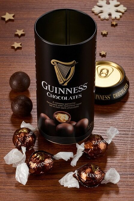 GUINNESS Chocolate Candy Creamy Ganache Flavored with Guinness Beer 125g 4.4oz