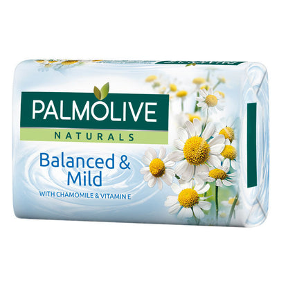 4 x Palmolive Naturals - Balanced & Mild - Bar Soap with Chamomile & Vitamin E