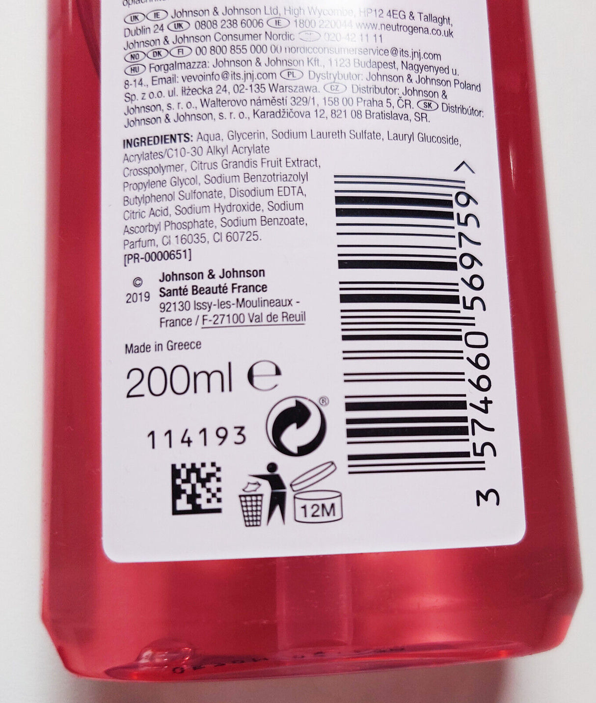 NEUTROGENA CLEAR & RADIANT Face Wash with Vitamin C & Pink Grapefruit 200ml