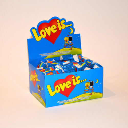 LOVE IS... BLUE Banana & Strawberry Flavor 100 Bubble Gums Box