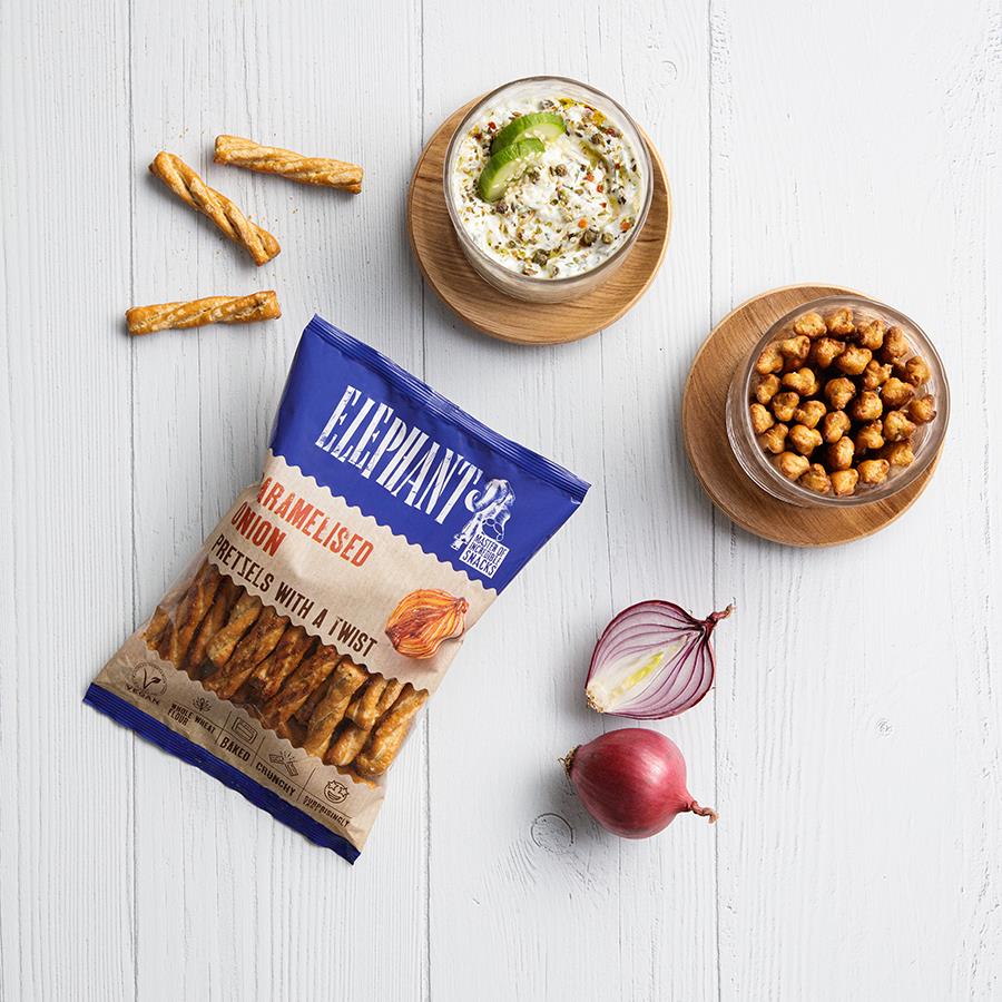 3 ELEPHANT Baked Twist Pretzels Caramelised Onion Flavor Snacks 70g 2.5oz