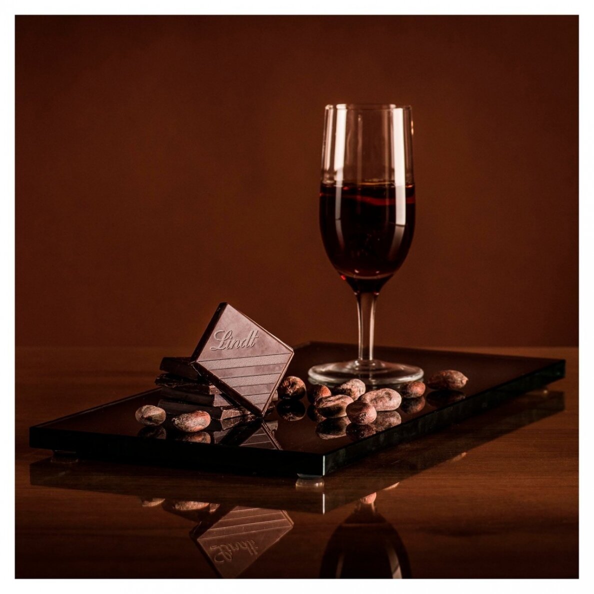 LINDT EXCELLENCE 85% Cocoa Dark Chocolare Bar 100g